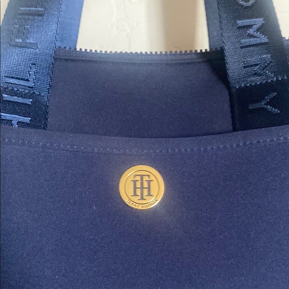 Tommy Hilfiger Blue Tote Bag Structured Minimalist Design - Picture 2 of 3